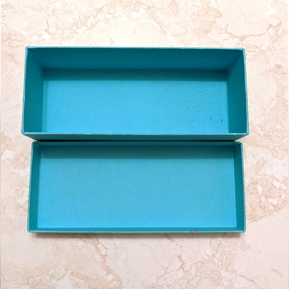 Tiffany & Co Gift Box & Lens Cleaning Cloth - Picture 9 of 11